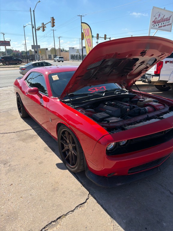 2016 Dodge Challenger Image 5