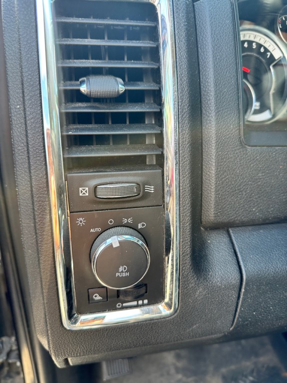 2017 RAM 1500 Image 14