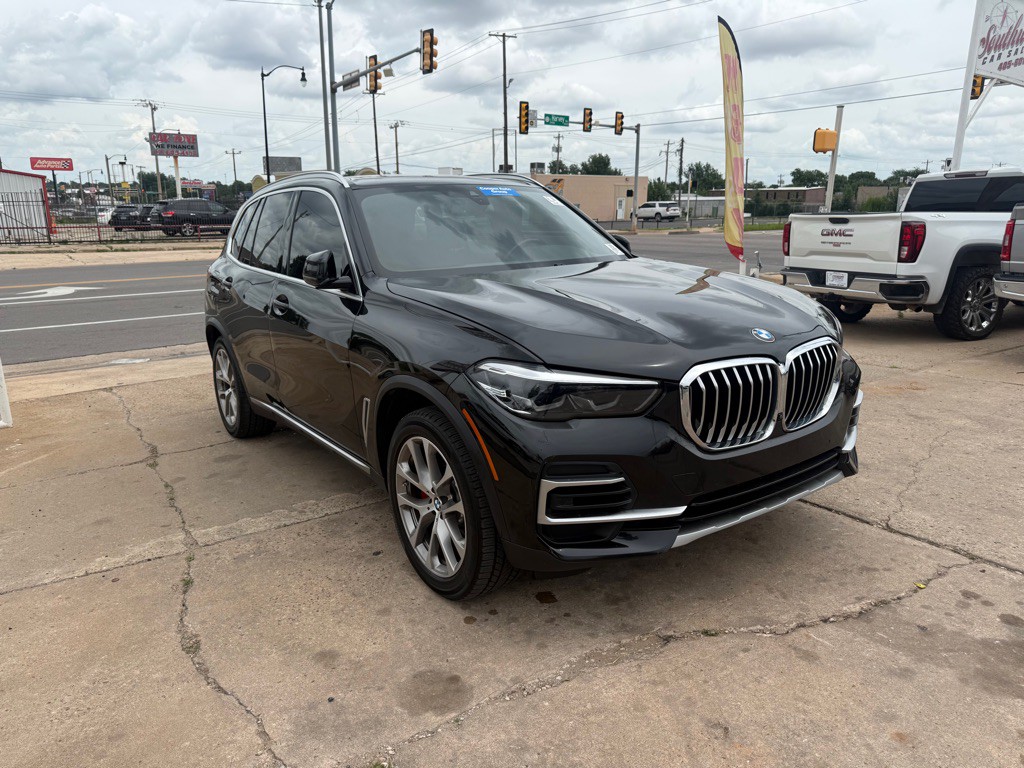 2022 BMW X5 Image 3