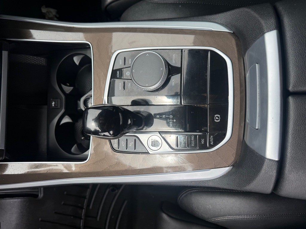 2022 BMW X5 Image 15