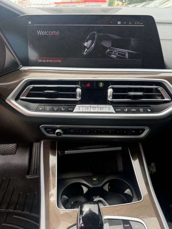 2022 BMW X5 Image 16