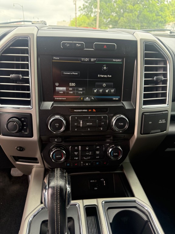 2015 Ford F-150 Image 18