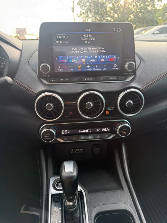 2022 Nissan Sentra Image 16