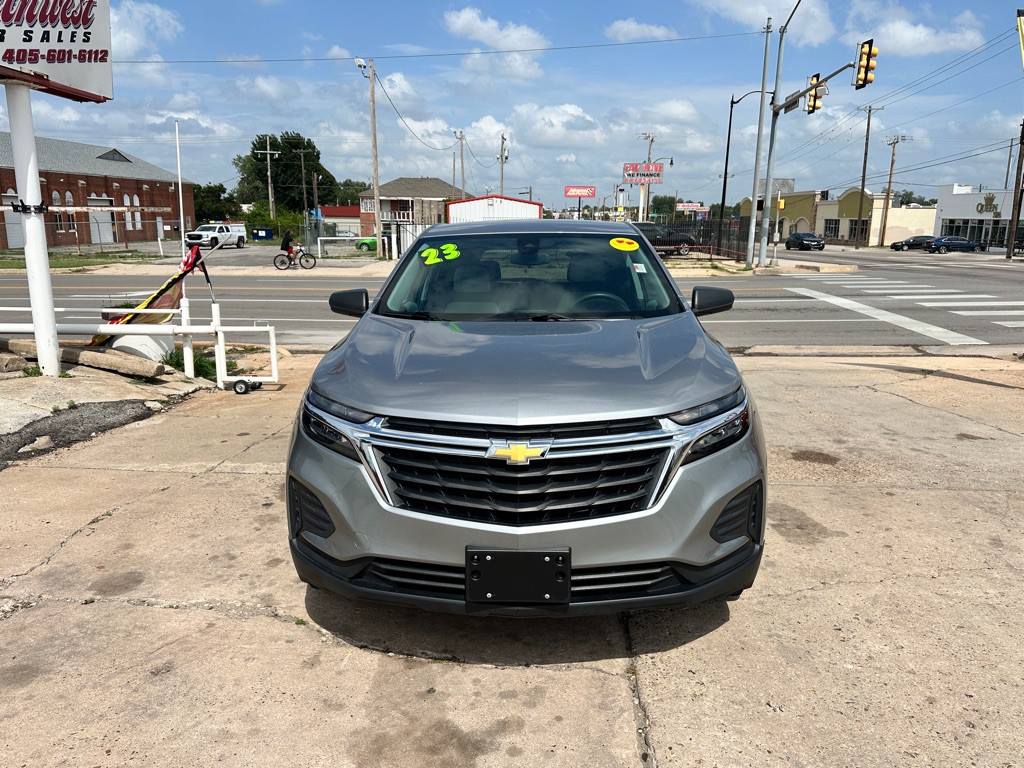 2023 Chevrolet Equinox Image 2