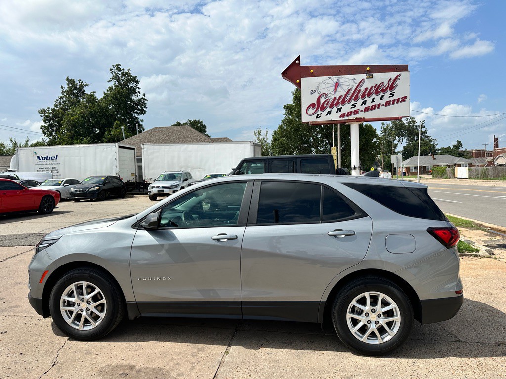 2023 Chevrolet Equinox Image 7