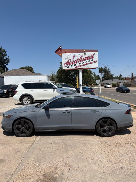 2023 Honda Accord Image 2