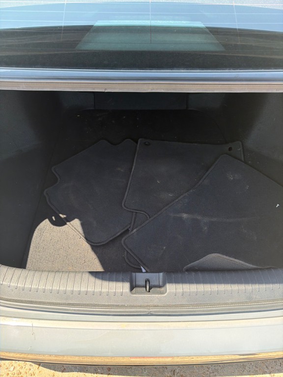 2023 Honda Accord Image 9