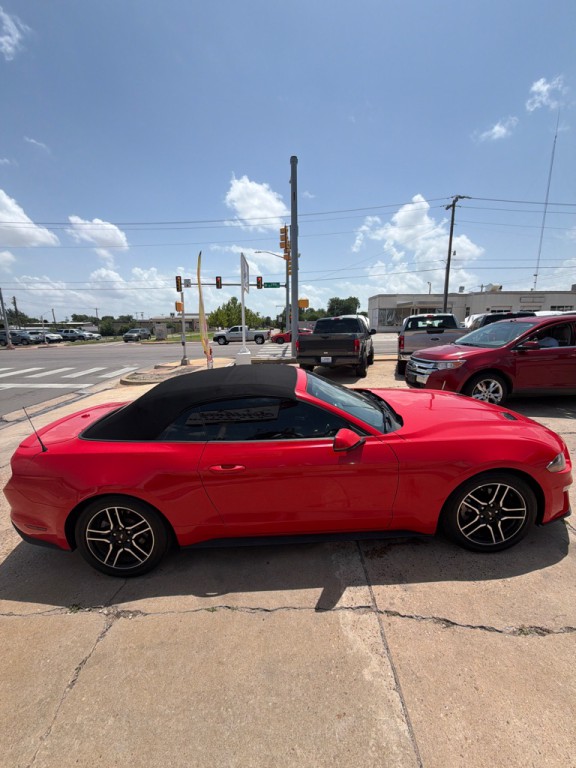 2020 Ford Mustang Image 6