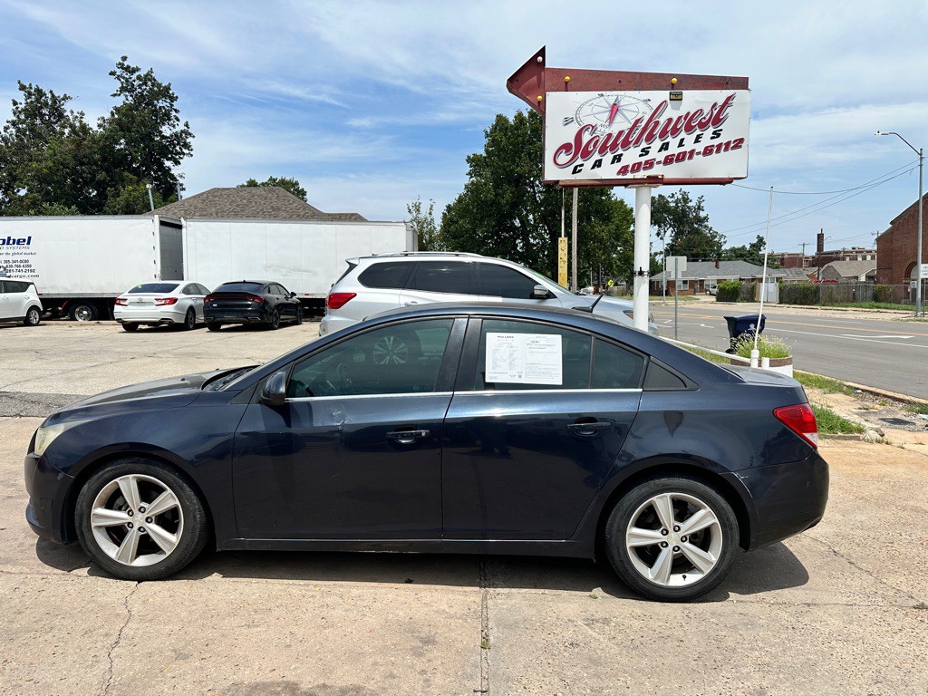 2014 Chevrolet Cruze Image 8