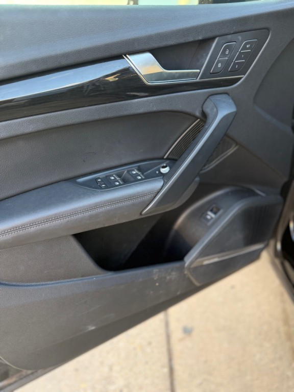 2019 Audi Q5 Image 15