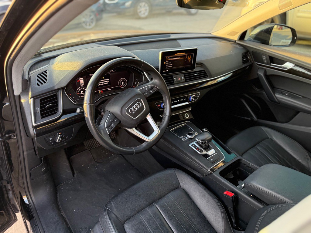 2019 Audi Q5 Image 16