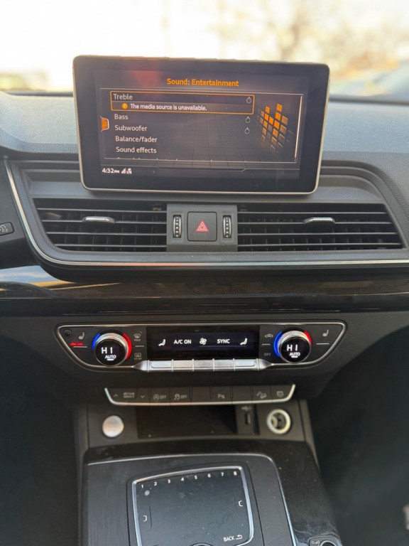 2019 Audi Q5 Image 19