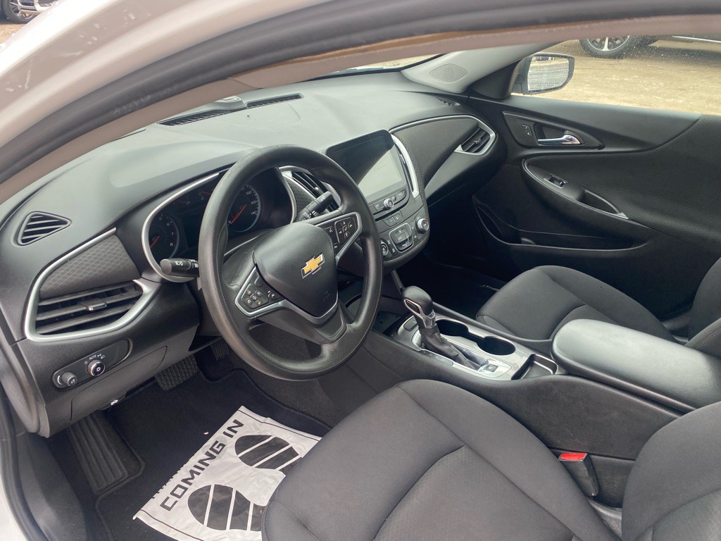 2023 Chevrolet Malibu Image 25