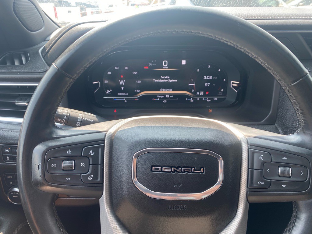 2023 GMC Yukon Image 24