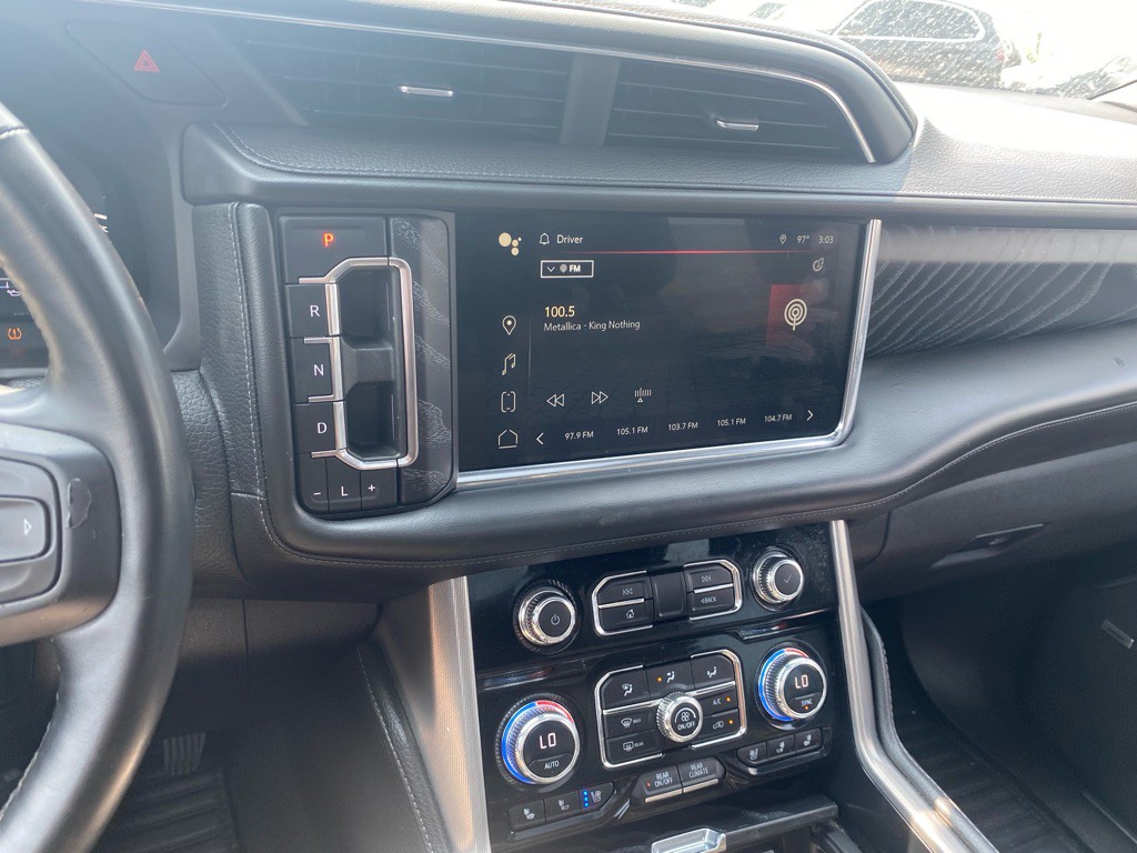 2023 GMC Yukon Image 25