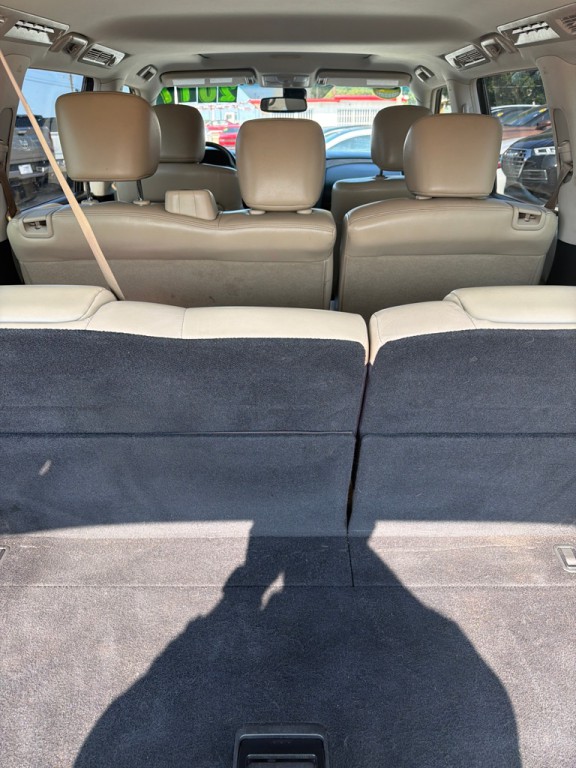 2017 Nissan Armada Image 8