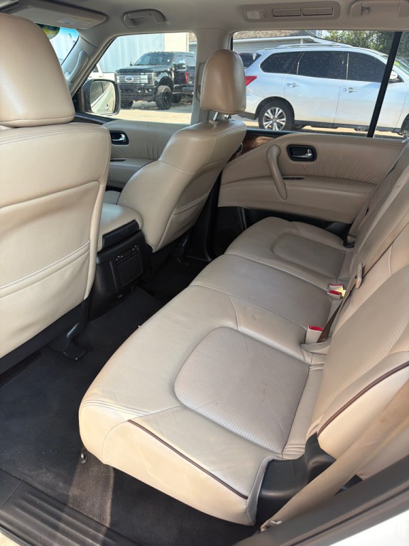 2017 Nissan Armada Image 10