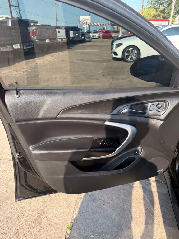 2014 Buick Regal Image 11