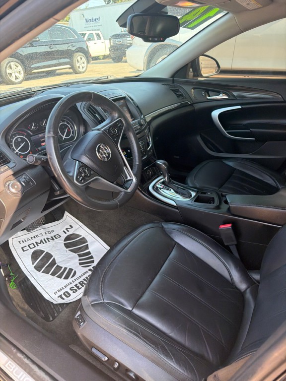 2014 Buick Regal Image 12