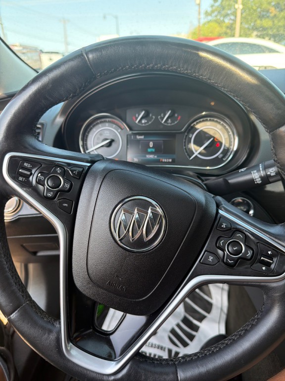 2014 Buick Regal Image 17