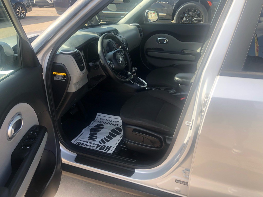 2015 Kia Soul Image 13