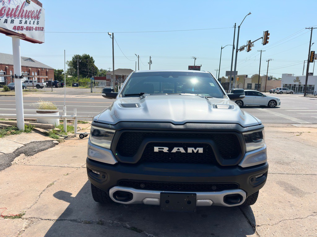 2021 RAM 1500 Image 2