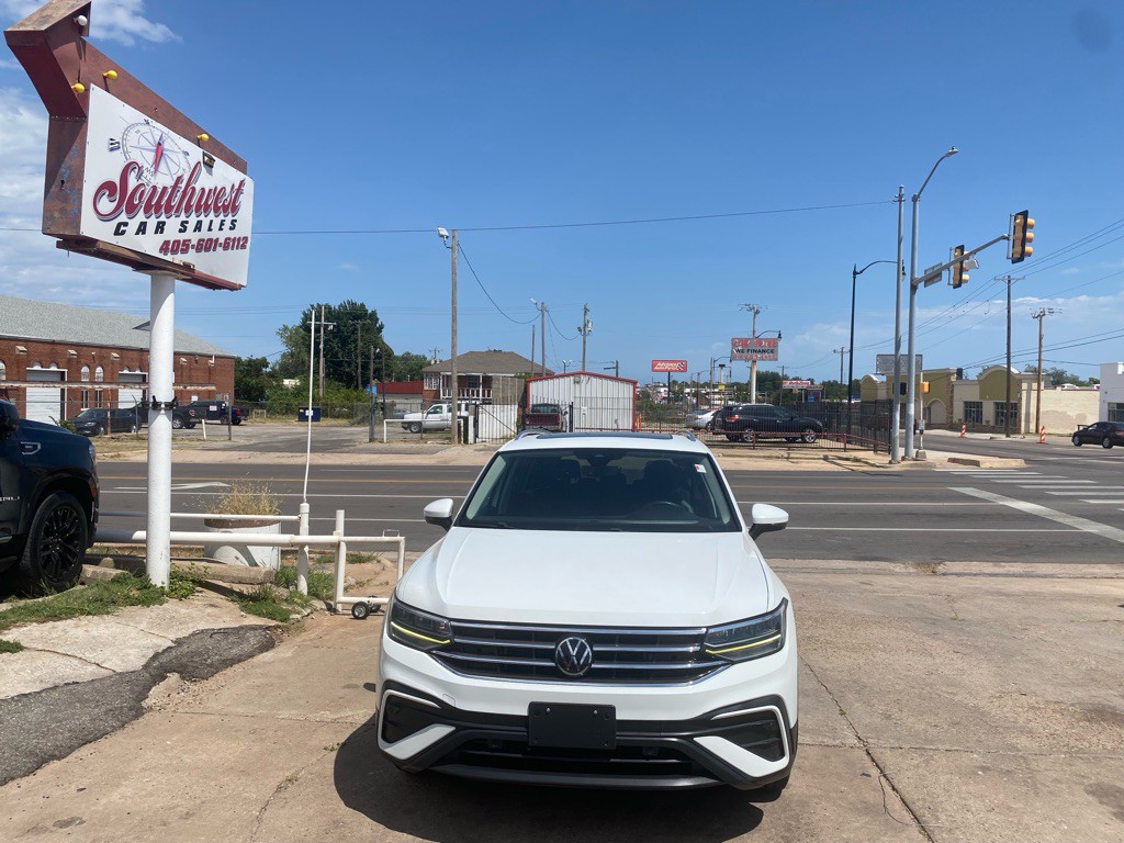 2022 Volkswagen Tiguan Image 2
