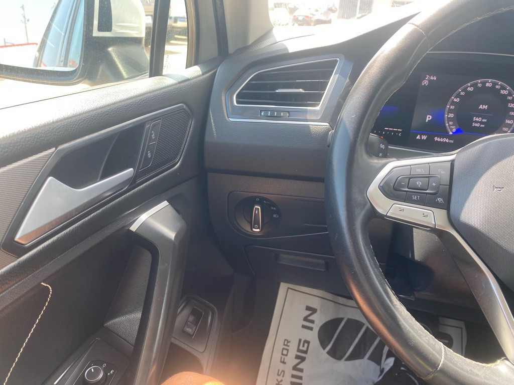 2022 Volkswagen Tiguan Image 24
