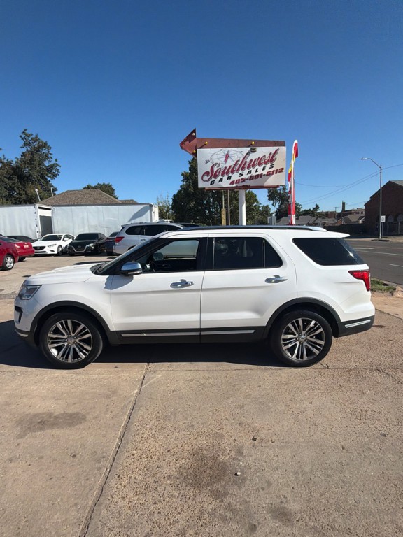 2018 Ford Explorer Image 2