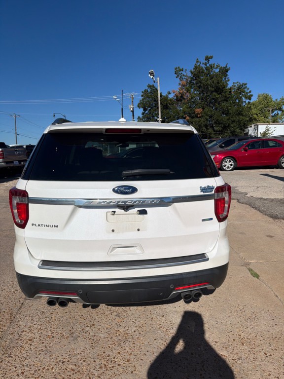 2018 Ford Explorer Image 3
