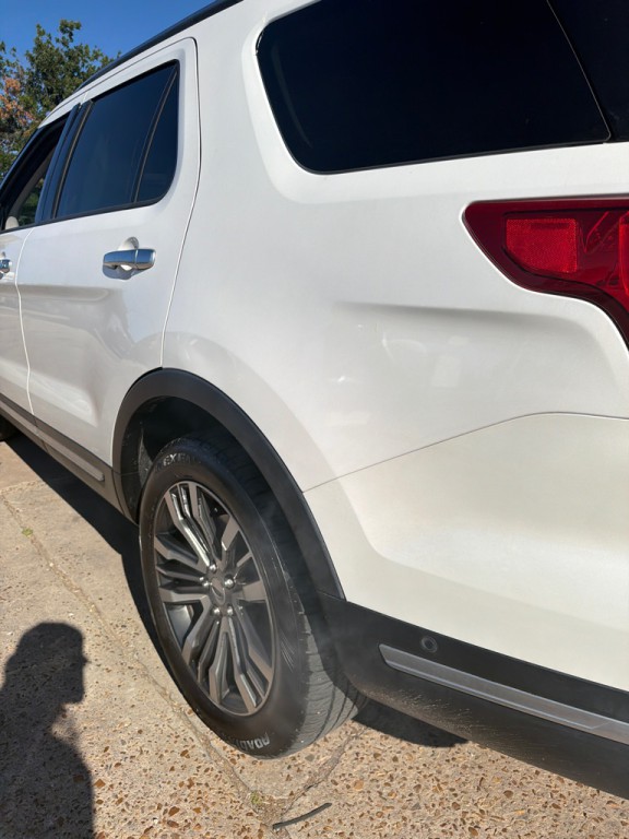 2018 Ford Explorer Image 8