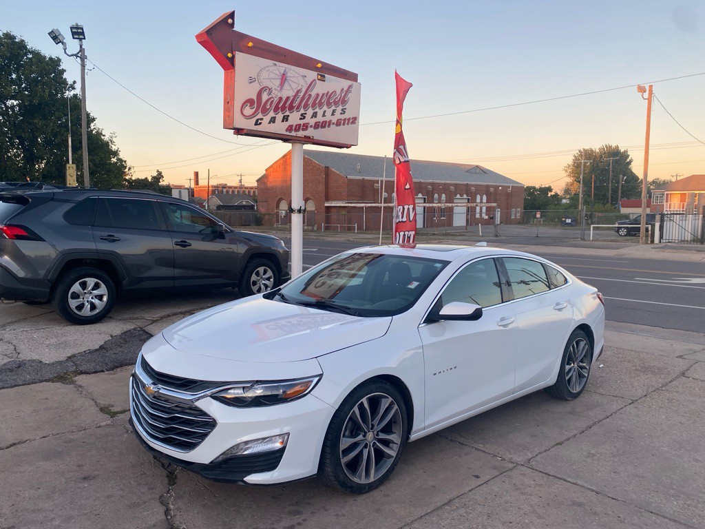 2021 Chevrolet Malibu Image 1