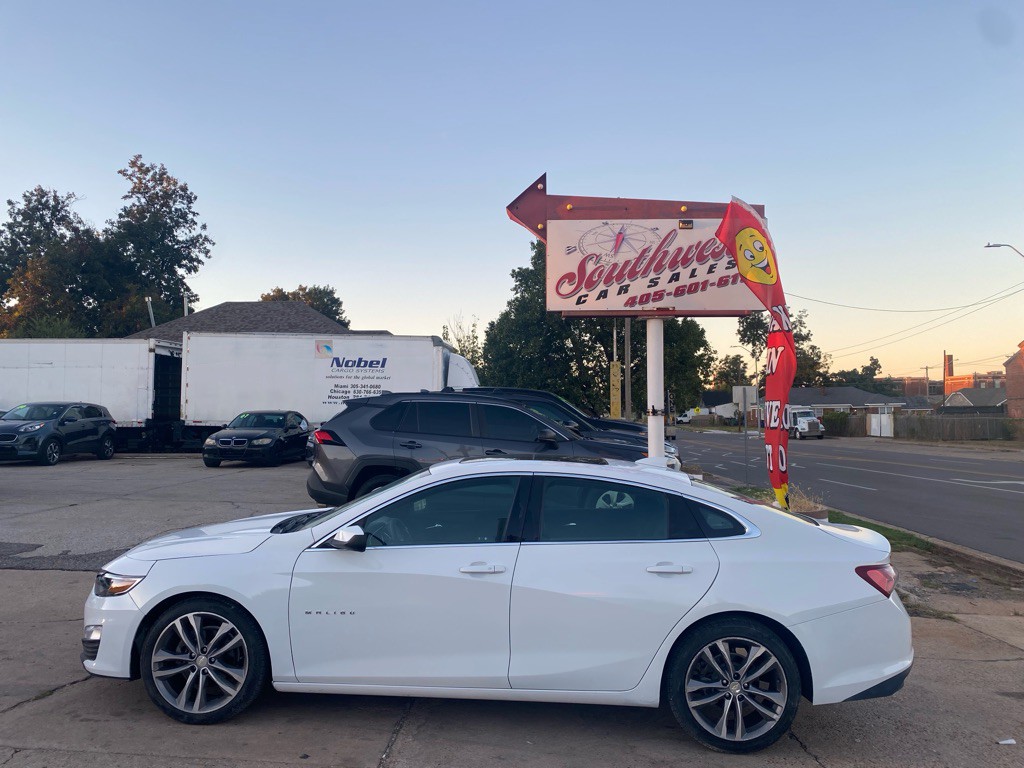 2021 Chevrolet Malibu Image 4