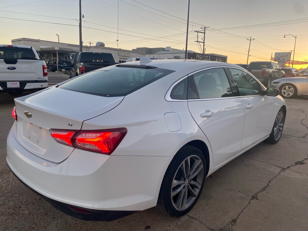 2021 Chevrolet Malibu Image 8