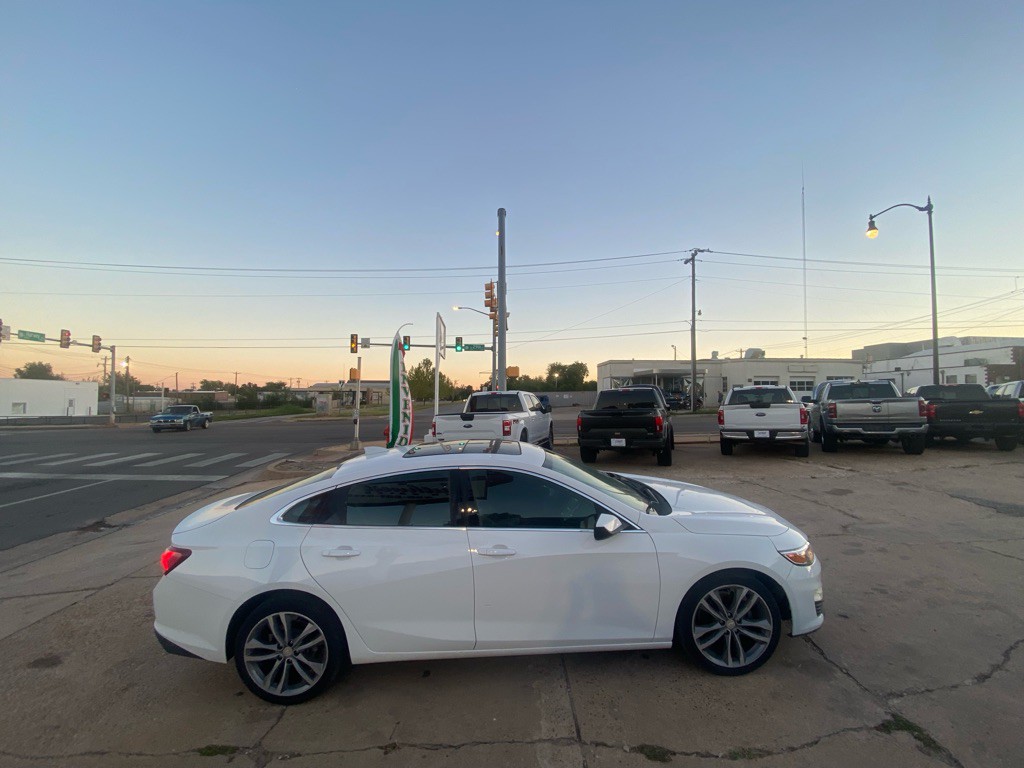 2021 Chevrolet Malibu Image 9