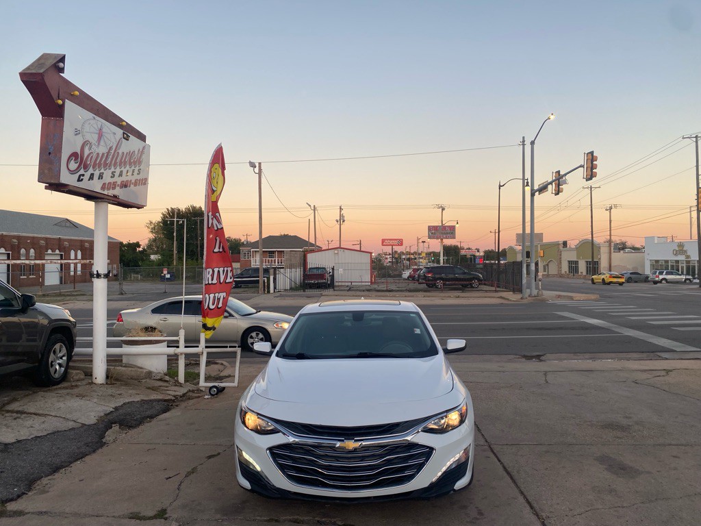 2021 Chevrolet Malibu Image 10