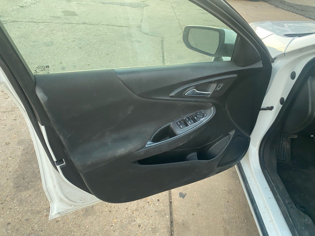 2021 Chevrolet Malibu Image 19