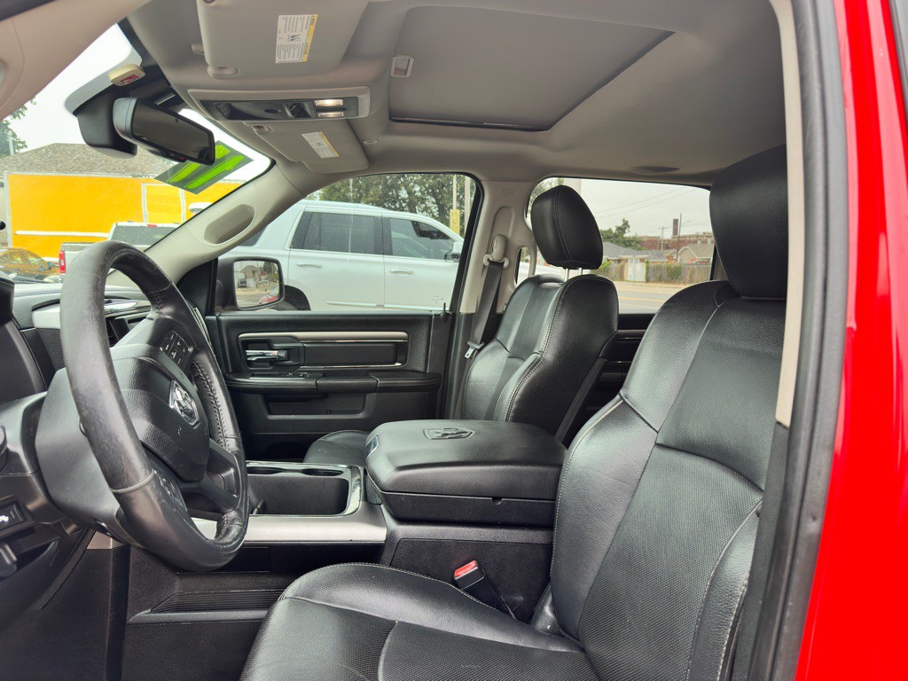 2017 RAM 1500 Image 15