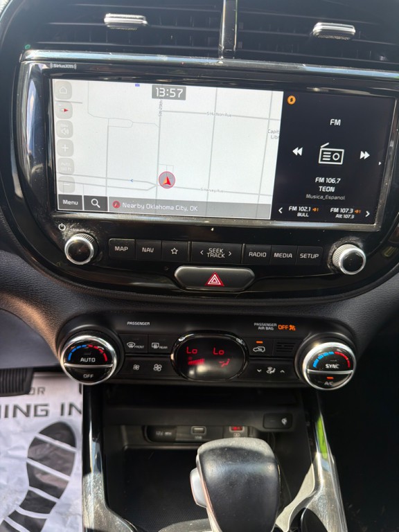 2022 Kia Soul Image 16