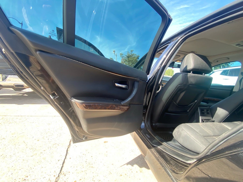 2007 BMW 3 Series Image 24