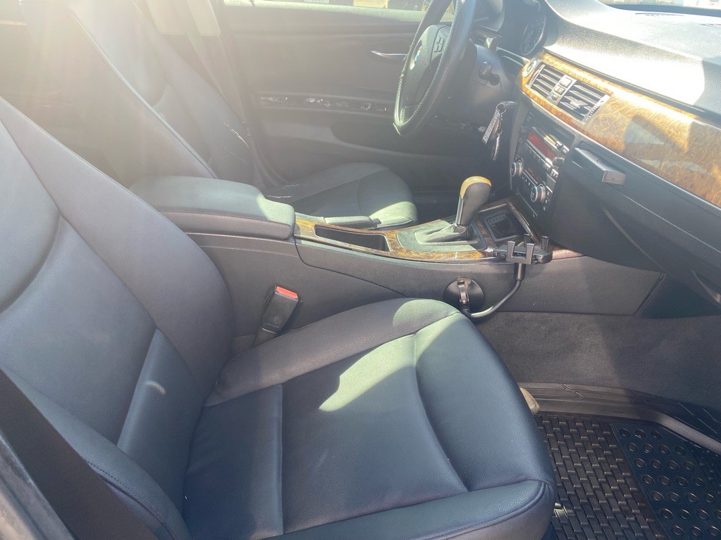 2007 BMW 3 Series Image 31