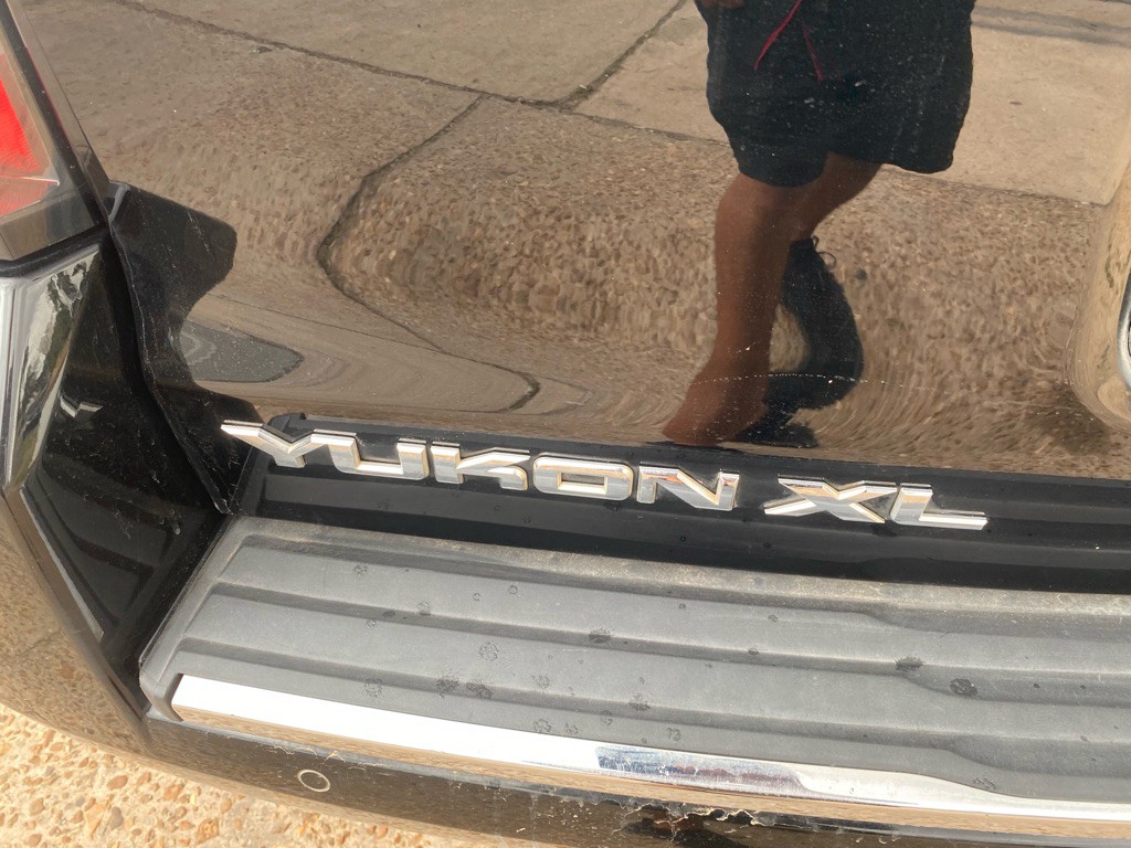 2019 GMC Yukon Image 17