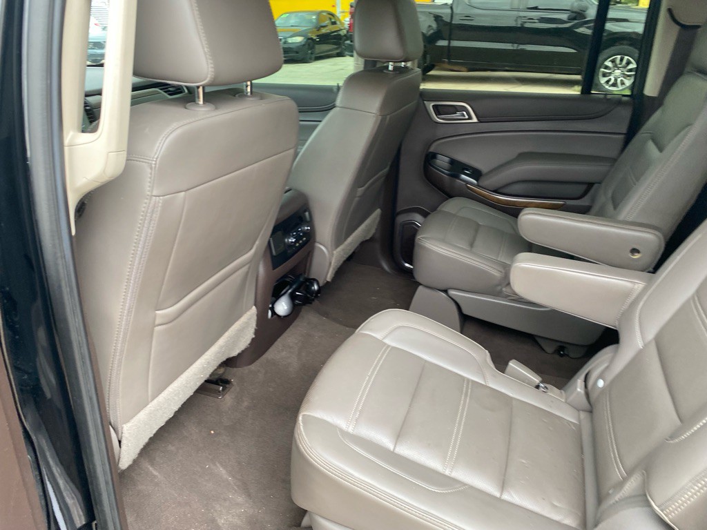 2019 GMC Yukon Image 28