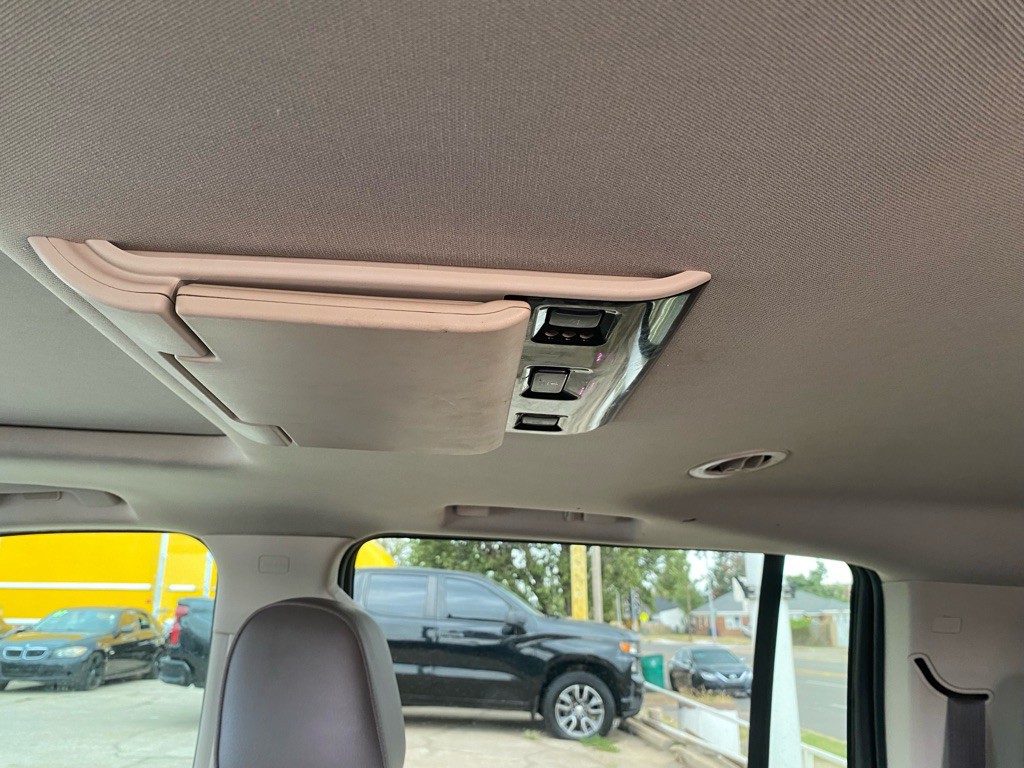 2019 GMC Yukon Image 32