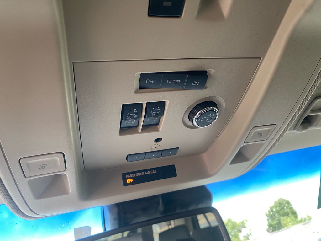 2019 GMC Yukon Image 55