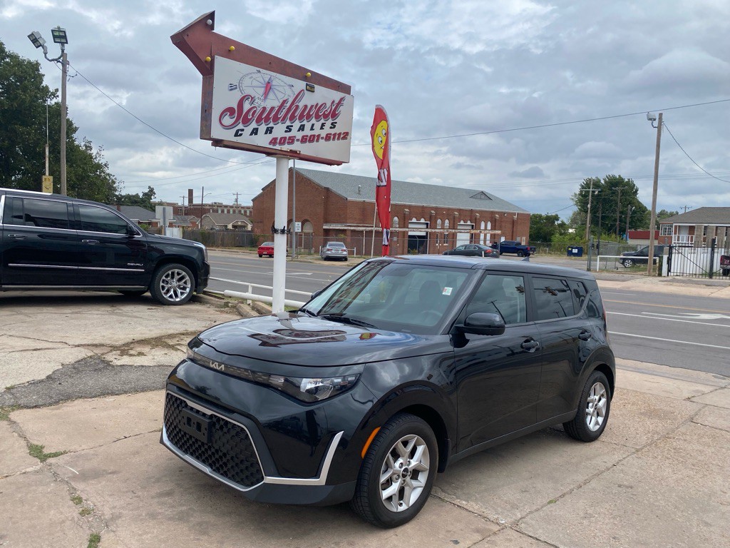 2023 Kia Soul Image 1