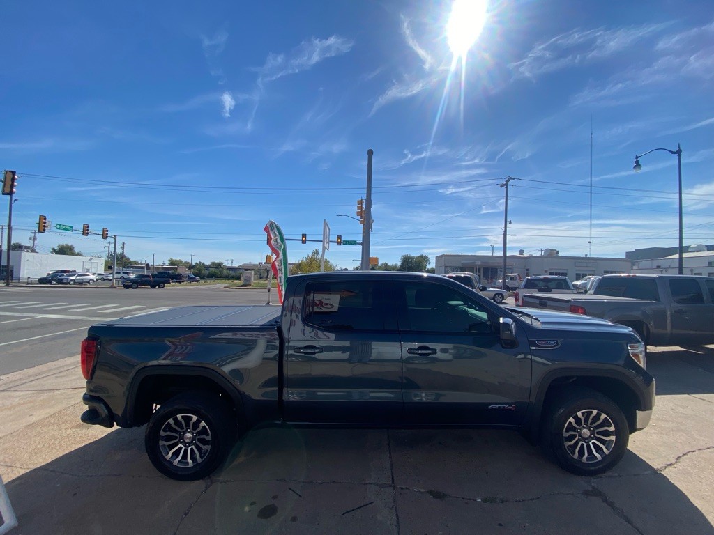 2020 GMC Sierra Image 8