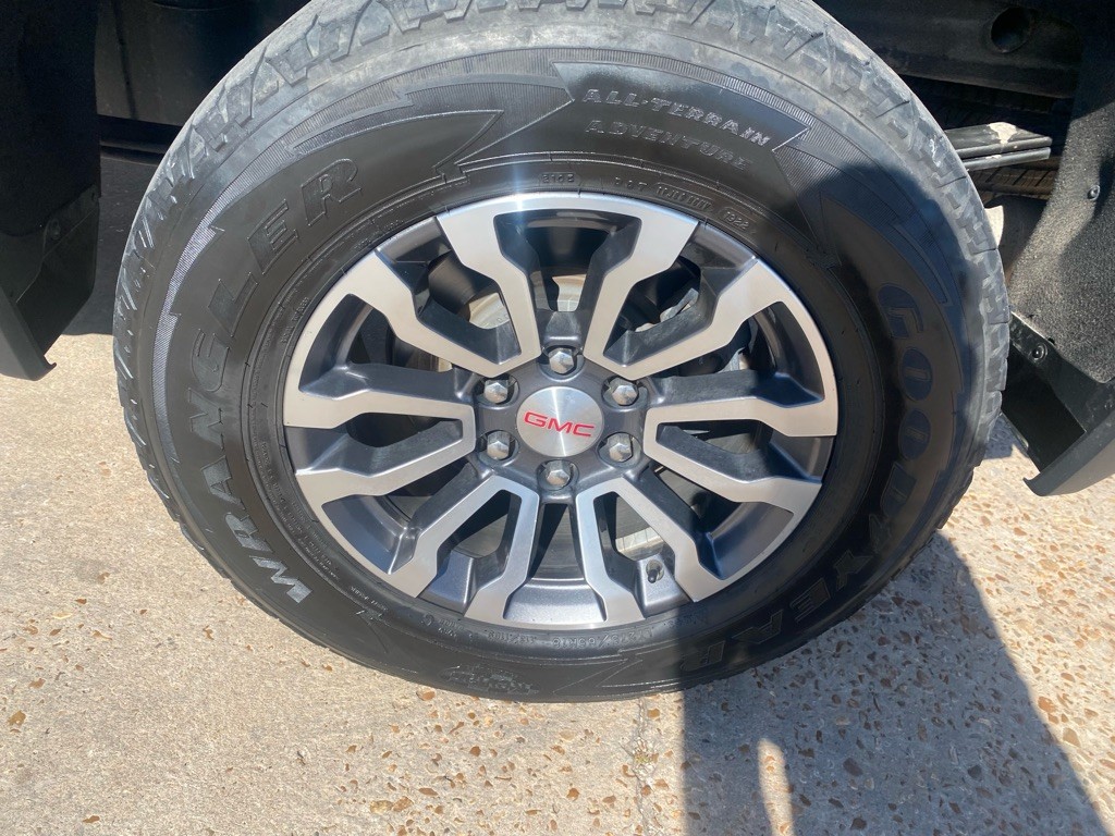 2020 GMC Sierra Image 14