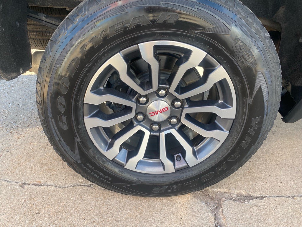 2020 GMC Sierra Image 15