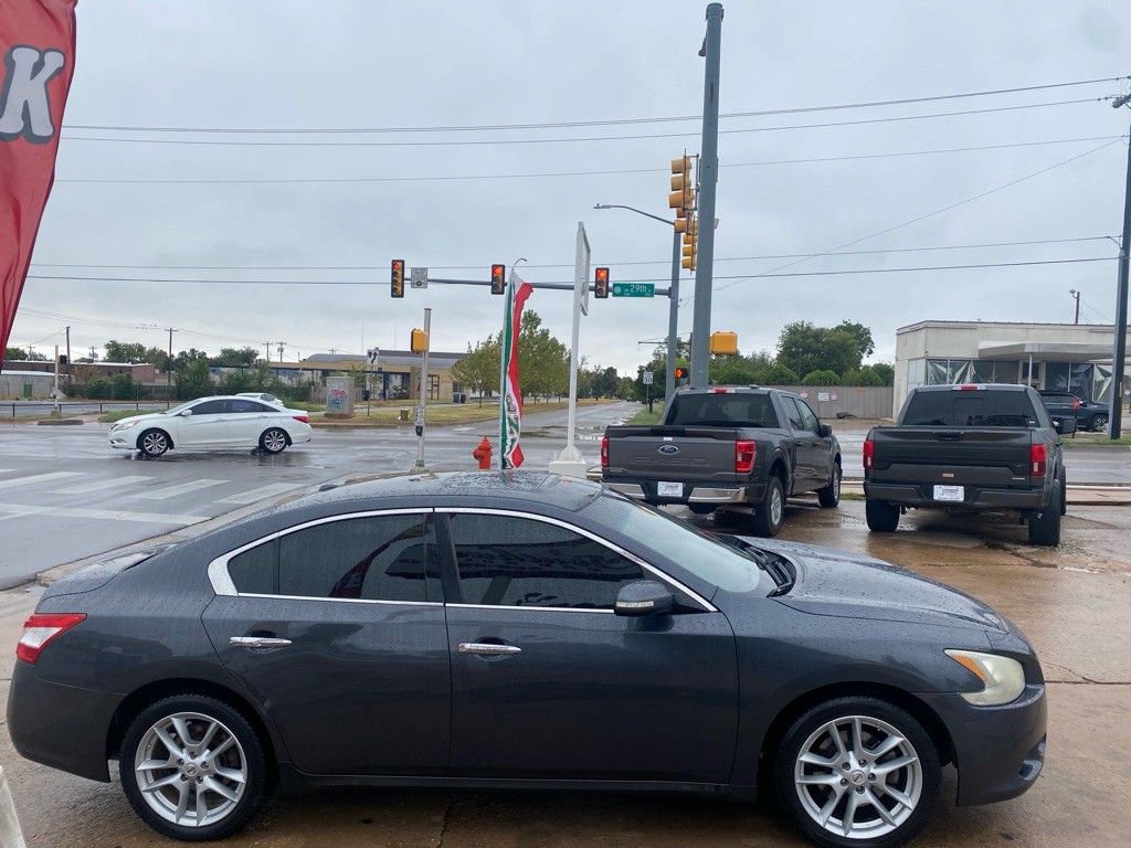 2010 Nissan Maxima Image 7